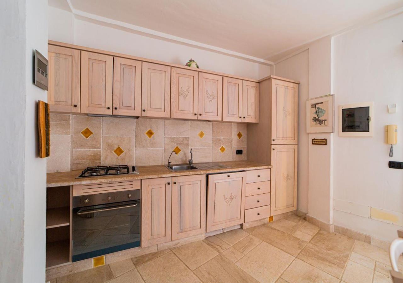 Murphy Holiday Home - Ester'S House La Maddalena  Esterno foto